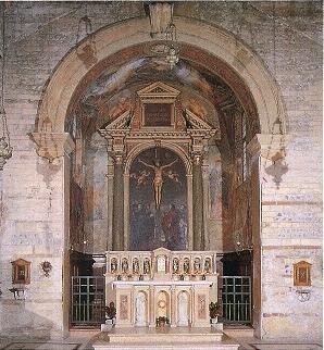 San Giovanni in Foro - L'altare maggiore